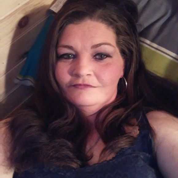 Meet your Posher, Chrystal - Picture 1 of 1